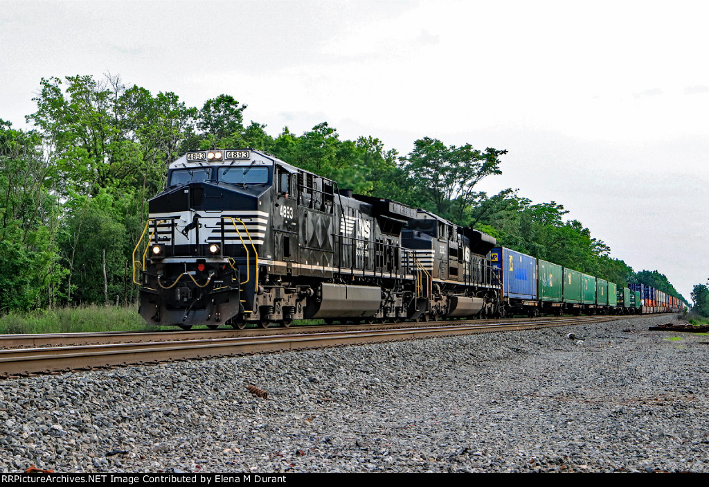 NS 4893 on 28X